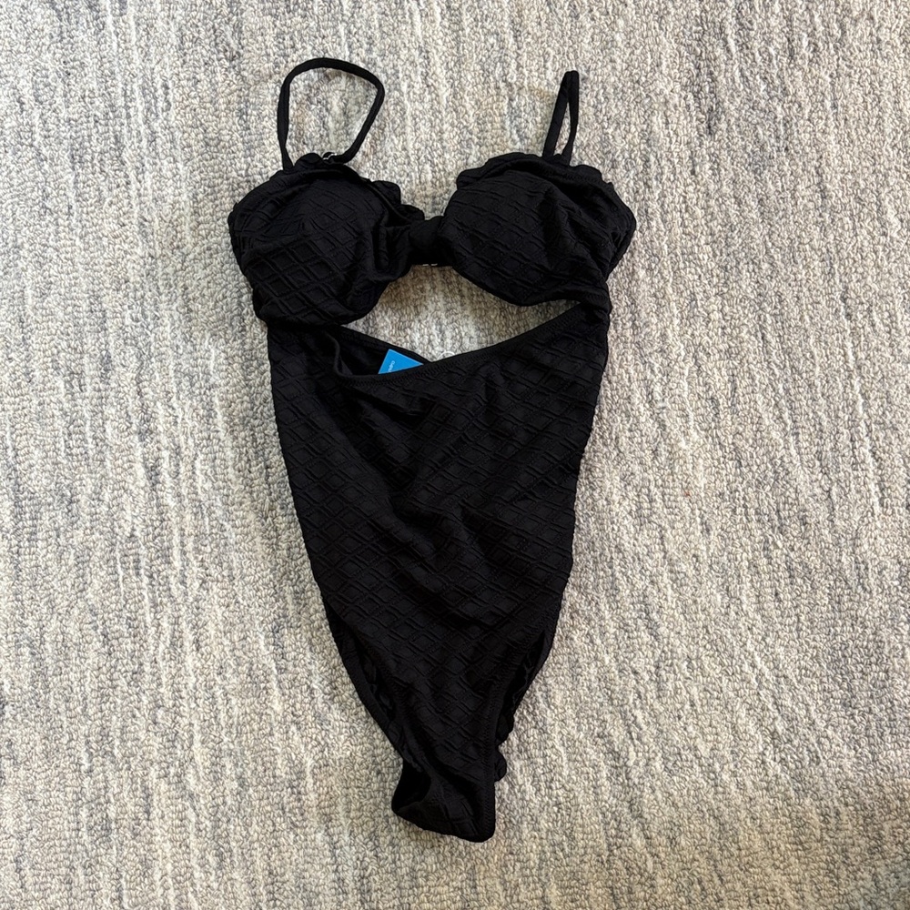 Cupshe Black Cutout One Piece